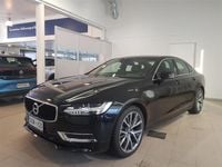 Käytetty Volvo S90 Momentum 303 HP (222 kW) 2019 Musta Sedan