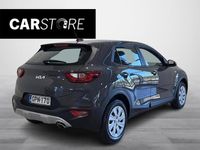 Käytetty Kia Stonic LX 101 HP (74 kW) 2024 Harmaa Katumaasturi