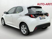 Käytetty Toyota Yaris Active 114 HP (83 kW) 2020 Valkoinen Viistoperä