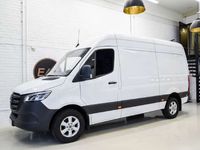 käytetty Mercedes Sprinter 317CDI RWD-3,5/37K keskipitkä A2 / Lisälämmitin / LED-ajovalot / P.kamera / MBUX / Koukku / ym.ym.