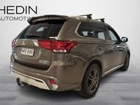 Käytetty Mitsubishi Outlander P-HEV Instyle 135 HP (99 kW) 2019 Ruskea Katumaasturi