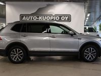 käytetty VW Tiguan Allspace Launch Edition Comf.line 2,0 TDI SCR 140 kW (190 hv) 4MOTION DSG-autom. *Suomi-auto / Huippuvarusteet*