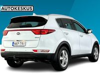 käytetty Kia Sportage 1,7 CRDi 141hv ISG Urban EX DCT-Autom. ** 1 omistaja / BI-Xenon / Navi / Lämmitettävä ohjauspyörä / Lämpöpaketti / Vetokoukku **