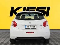 Käytetty Peugeot 208 Style 82 HP (60 kW) 2014 Viistoperä