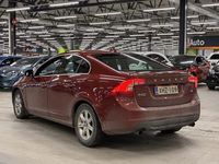 Käytetty Volvo S60 Momentum 180 HP (132 kW) 2012 Sedan