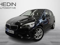 Käytetty BMW 225 Active Tourer 224 HP (164 kW) 2017 Musta Tila-auto