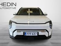 Käytetty Kia EV3 Earth 150 kW (204 HP) 2025 Valkoinen Katumaasturi