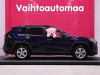 Käytetty Toyota RAV4 Hybrid Premium 178 HP (130 kW) 2019 Katumaasturi