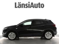 käytetty Opel Grandland X Innovation 1,2 Turbo Start/Stop 96 kW AT6 ** Suomi-Auto / Lohkolämmitin / BLIS / Navi / Keyless / Ratinlämmitin / Carplay / Juuri Katsastettu / **** Tähän autoon jopa 84 kk rahoitusaikaa Nordealta ***