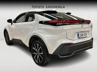 Käytetty Toyota C-HR Business Edition 140 HP (102 kW) 2025 Valkoinen Katumaasturi