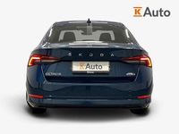 Käytetty Skoda Octavia Ambition 110 HP (80 kW) 2023 Sininen Sedan