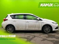 Käytetty Toyota Auris Hybrid Edition 99 HP (72 kW) 2017 Valkoinen Sedan