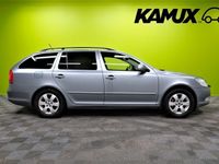 käytetty Skoda Octavia Combi 1,6 TDI 4x4 Elegance / Vetokoukku / Lohkolämmitin / Vakkari / Tutka /