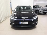 Käytetty VW Golf VII Comfortline 131 HP (96 kW) 2019 Musta Farmari