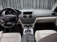 käytetty Mercedes C180 CGI BE A Premium Business *Uudet renkaat, Sähköinen koukku, Erityisen hieno kunto*