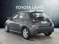 Käytetty Toyota Yaris Active 125 HP (91 kW) 2022 Harmaa Viistoperä