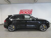 käytetty Porsche Cayenne S Tiptronic 4.8 Huippuvarusteilla ! Webasto, Adaptiivinen cruise, 20/21" vanteet, Sport putkisto, Niskanäytöt