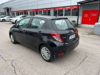 käytetty Toyota Yaris 1,33 Dual VVT-i Comfort 5ov - Penkinlämmittimet, Juuri katsastettu & Huollettu!