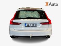 Käytetty Volvo V90 Business Edition 150 HP (110 kW) 2017 Valkoinen Farmari