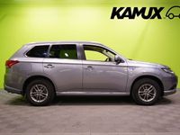 käytetty Mitsubishi Outlander P-HEV Invite 4WD 5P / Vetokoukku / Per.kamera / Keyless / Vakkari /