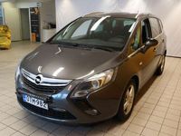 käytetty Opel Zafira Tourer Cosmo 1,4 Turbo ecoFLEX Start/Stop 103kW MT/6 - #7-paikkainen #Sporttipenkit #Lohko&Sisäpistoke #Vetokoukku #Tutkat #Vakkari