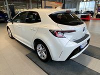 käytetty Toyota Corolla Hatchback 1,8 Hybrid Active Edition / 1om Suomiauto / 12kk Approved turva