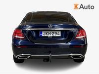 Käytetty Mercedes E200 Business 150 HP (110 kW) 2018 Sininen Sedan