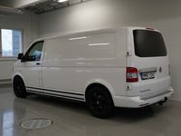 käytetty VW Transporter umpipakettiauto pitkä 2,0 TDI 103 kW BlueMotionTechnology R-LINE - ** Kotiintoimitus !! ** - ** SUPERNÄTTI / Webasto / Kamera / Koukku **