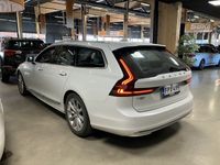 käytetty Volvo V90 D3 Inscription Edition aut ** 2-Om Suomi-auto / ACC / Lisälämmitin / Muistipenkit / Kamera / VOC / Crystal White **