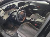 Käytetty Peugeot e-208 Active 100 kW (136 HP) 2022 Musta Viistoperä