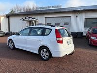 Käytetty Hyundai i30 Comfort 125 HP (91 kW) 2011 Farmari