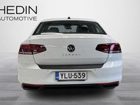 Käytetty VW Passat Comfortline 150 HP (110 kW) 2022 Valkoinen Farmari