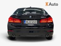 Käytetty BMW 520 Comfort Edition 190 HP (139 kW) 2018 Musta Sedan