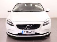 käytetty Volvo V40 T2 Business Dynamic Edition aut - 3kk lyhennysvapaa - Webasto, Merkkihuollettu, Nahkasisusta, LED-valot - Ilmainen kotiintoimitus!