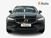 Käytetty Volvo V60 CC Plus 197 HP (144 kW) 2023 Farmari