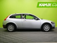 Käytetty Volvo C30 Kinetic 101 HP (74 kW) 2007 Hopea / harmaa Viistoperä