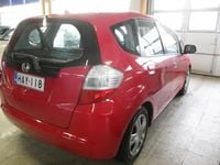 Käytetty Honda Jazz 99 HP (72 kW) 2009 Punainen Viistoperä