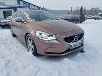Käytetty Volvo V40 Business Edition 120 HP (88 kW) 2017 Viistoperä