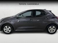 Käytetty Toyota Yaris Hybrid Active 116 HP (85 kW) 2021 Harmaa Viistoperä
