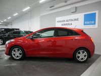 Käytetty Hyundai i30 GO! 135 HP (99 kW) 2016 Punainen Viistoperä
