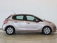 käytetty Peugeot 208 Active VTi 95 5-ov - Tulossa Rovaniemelle, tee kaupat jo ennakkoon