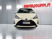 Käytetty Toyota Yaris Hybrid Multidrive S 112 HP (82 kW) 2017 Viistoperä