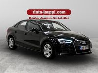 käytetty Audi A3 Sedan Business 1,0 TFSI 85 kW S tronic - Vakionopeussäädin, Penkinlämmittimet, Moottorinlämmitin, Tutkat takana, Kahdet renkaat