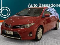 Käytetty Toyota Auris Hybrid Active 99 HP (72 kW) 2014 Viistoperä