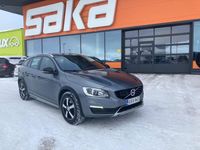 Käytetty Volvo V60 CC Business Edition 190 HP (139 kW) 2017 Farmari