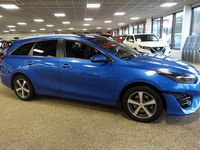 Käytetty Kia Ceed Sportswagon 105 HP (77 kW) 2022 Sininen Farmari