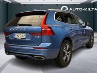 Käytetty Volvo XC60 R-Design 320 HP (235 kW) 2018 Met. sininen Katumaasturi
