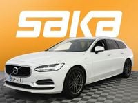 Käytetty Volvo V90 Momentum 392 HP (288 kW) 2020 Farmari