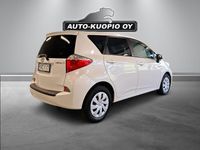 Käytetty Toyota Verso-S Sol 99 HP (72 kW) 2012 Valkoinen Tila-auto