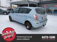 Käytetty Toyota Corolla 110 HP (80 kW) 2005 Farmari